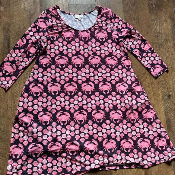 Simply Southern Dresses & Skirts - Women's Simply Southern Long Sleeve Dress S Black Pink Crab Shells